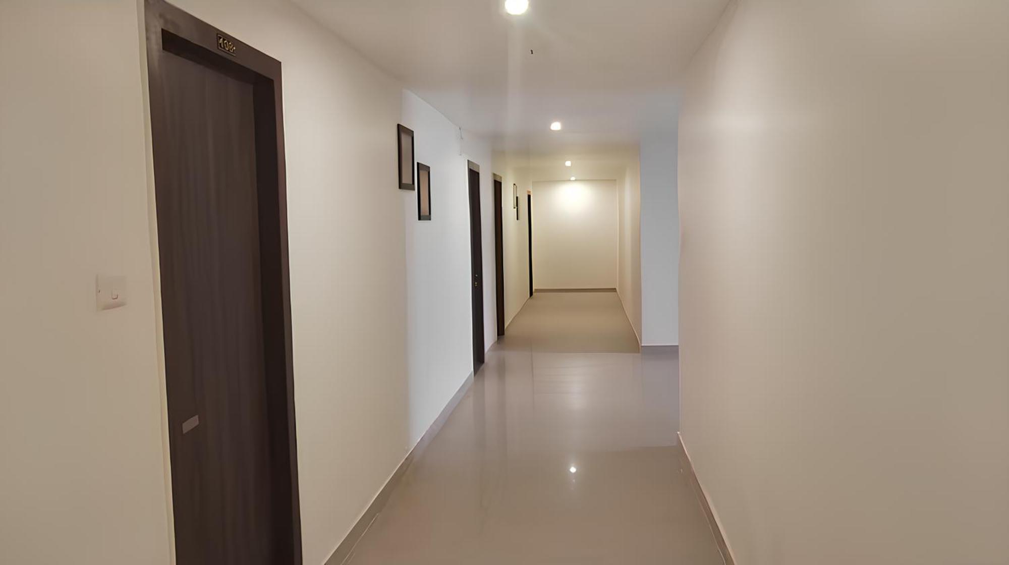 Club 7 Resort And Banquets Bareilly Exterior foto